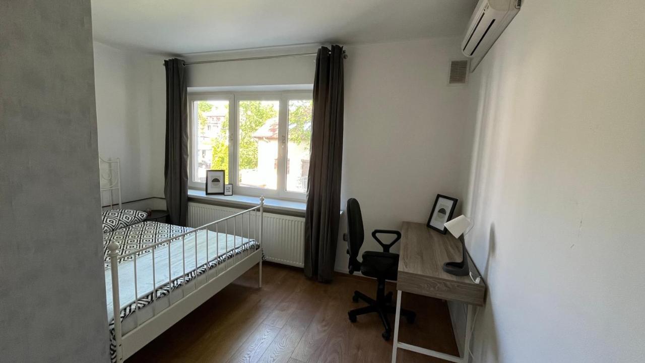 Comfy, Nice And Small Room In Krakow Exterior photo