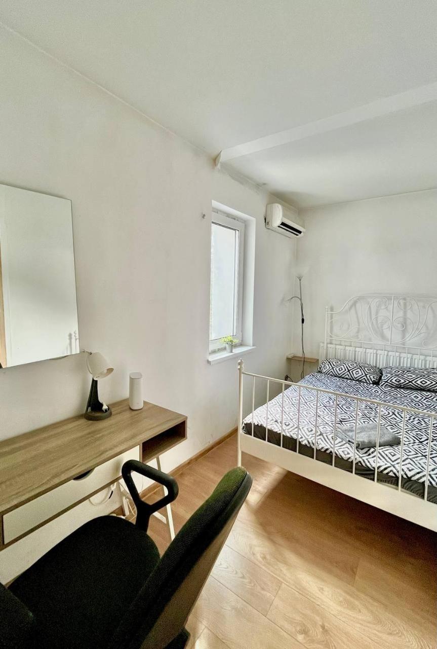 Comfy, Nice And Small Room In Krakow Exterior photo
