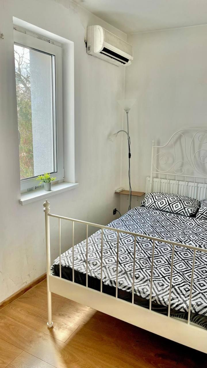 Comfy, Nice And Small Room In Krakow Exterior photo